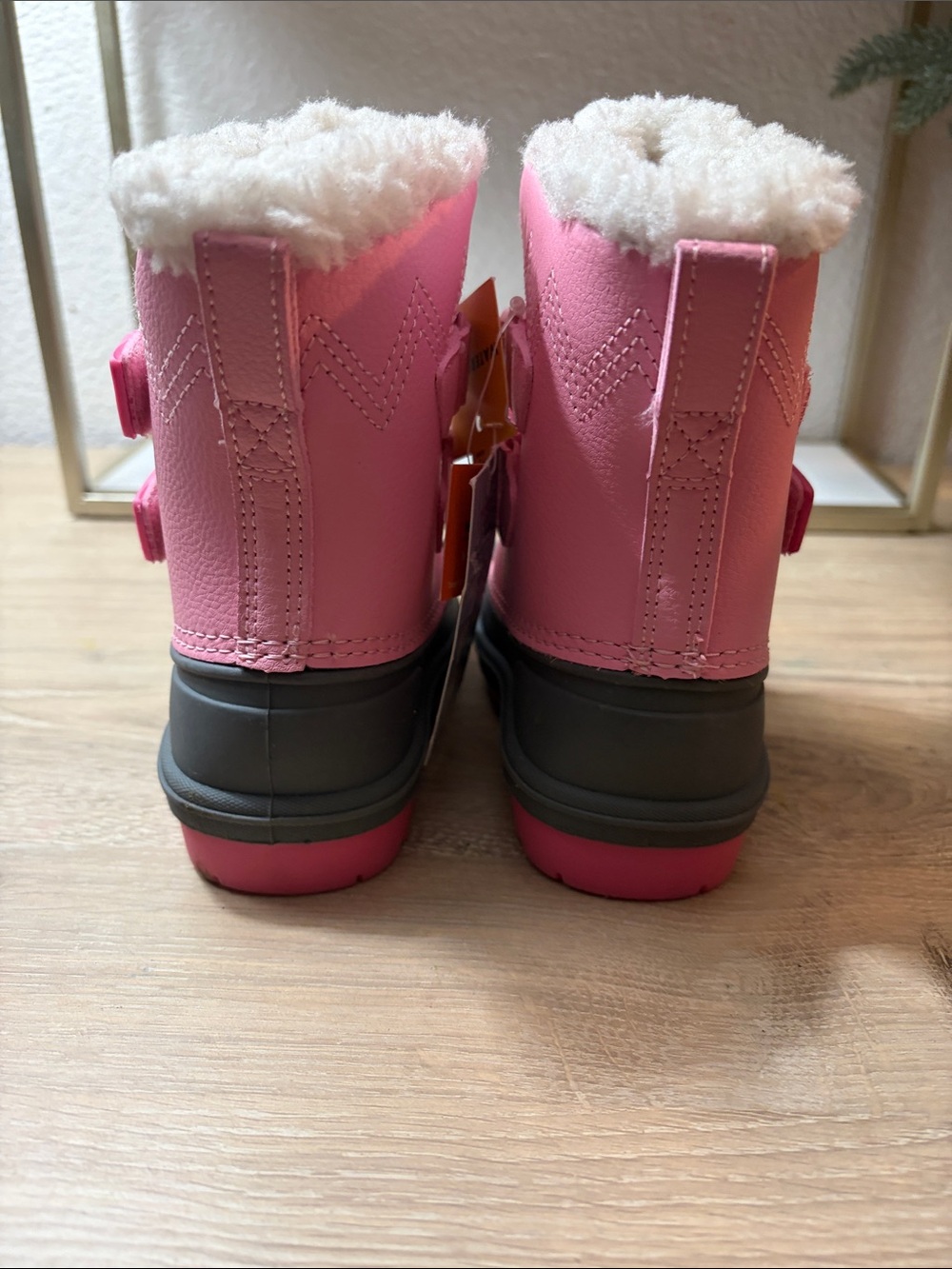 Cat & Jack Pink and Gray Kids Waterproof Snow Boots with Faux Fur Cuff - Picture 4 of 10
